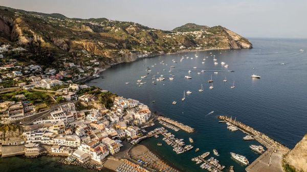 View Menawan Pantai Maronti Italia