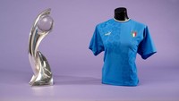 Italia tampil sederhana dengan desain yang simpel.