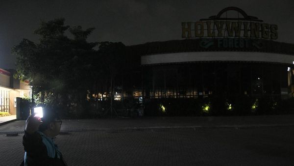Holywings Bekasi Ditutup Sementara, Begini Penampakannya