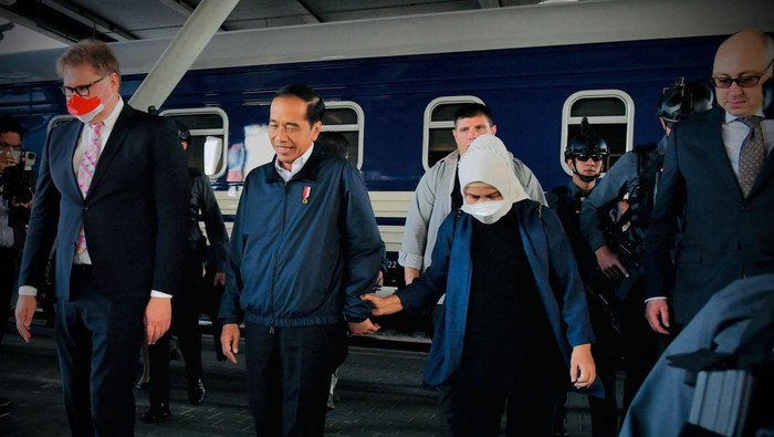 Jokowi Tiba di Ukraina