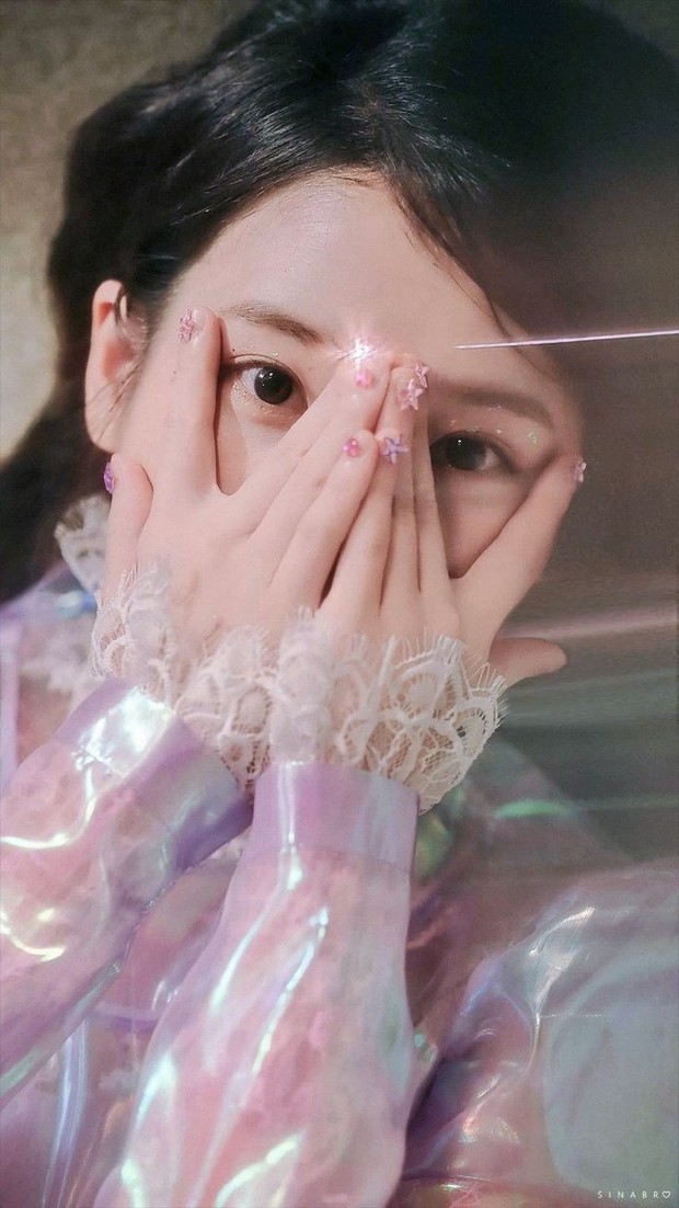 Nail art ala IU