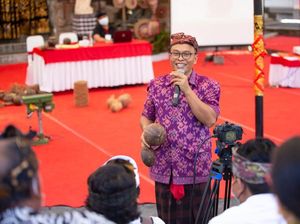 Membedah Potensi Ekonomi Kerajinan Batok Kelapa di PKB 2022 Membedah Potensi Ekonomi Kerajinan Batok Kelapa di PKB 2022