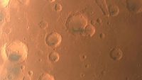 Foto Terbaru Mars Dipotret Wahana Luar Angkasa China