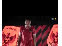 Estafet Emas dari Robby Darwis ke Beckham Putra