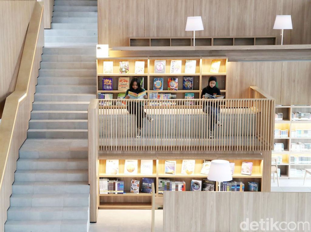 Intip Perpustakaan Keren di Taman Ismail Marzuki, Bikin Betah Baca Buku