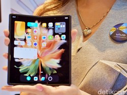 Wujud dan Spesifikasi HP Lipat Vivo
