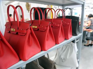Walmart Jual Hermes Birkin Versi KW, Bikin Aslinya Hilang Harga Diri