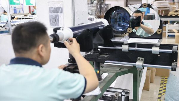 Yuk, Intip Proses Pembuatan Teropong Bintang