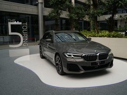 BMW Seri 5 Touring Resmi Melantai di Indonesia