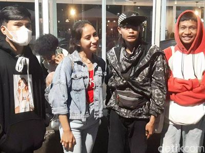 Bonge Bocah Bojong Mendadak Jadi Idola, Target Foto Bareng di Sudirman