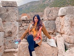 Ayu Anjani Perkarakan Tenggelamnya Kapal yang Tewaskan Keluarganya