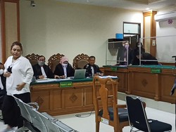 Jaksa Minta Hakim Tolak Eksepsi Eks Bupati Tabanan karena Mengada-Ada