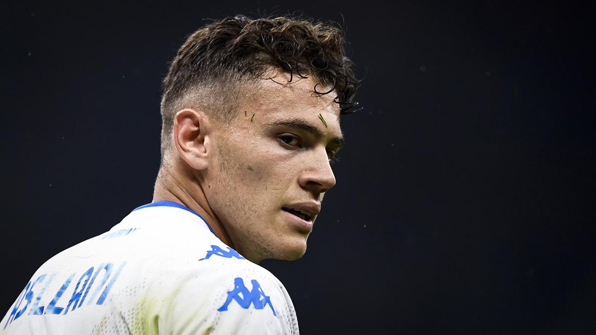 Inter Milan resmi mendaratkan Kristjan Asllani dari Empoli. (Foto: LightRocket via Getty Images/Nicolò Campo)