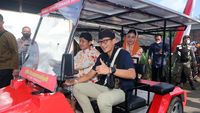 Kunjungi Desa Wisata Pandean, Sandiaga Disopiri Bupati Trenggalek