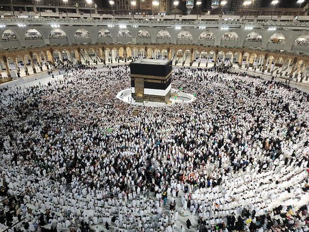Potret Masjidil Haram yang Makin Dipadati Jemaah Haji