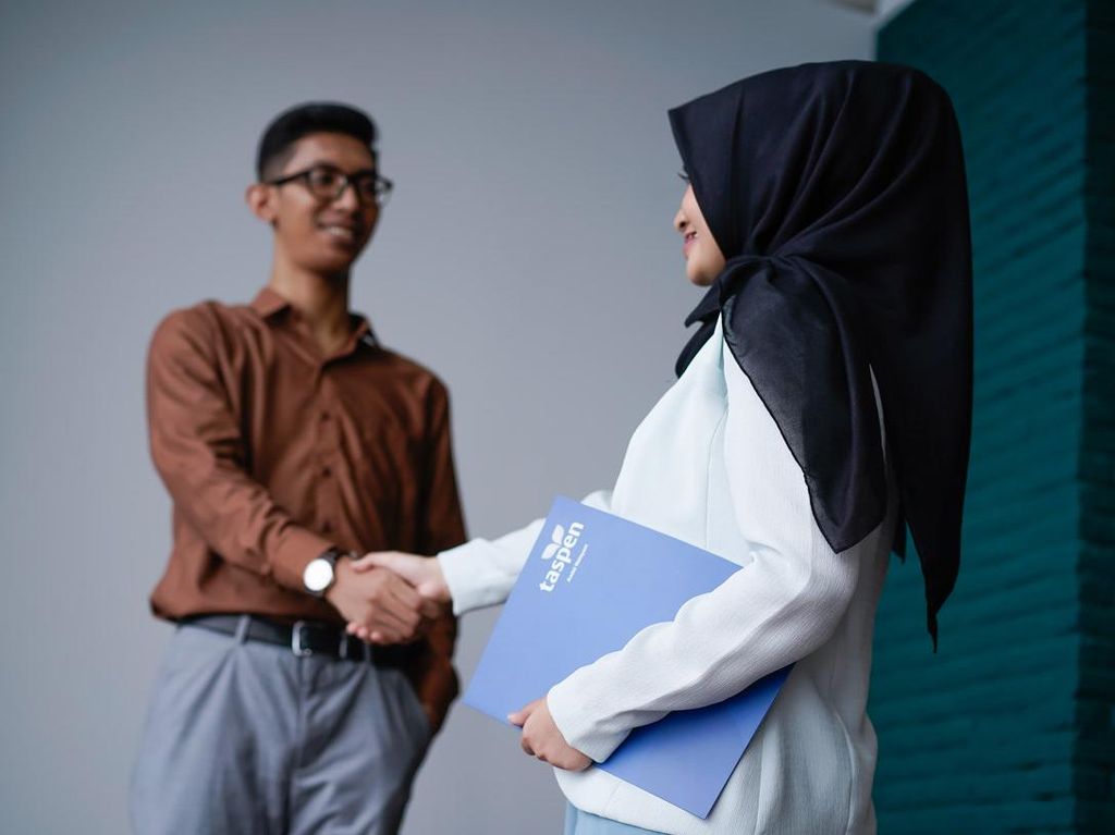 Asyik! Besok PNS hingga Pensiunan Terima Gaji ke-13 Asyik! Besok PNS hingga Pensiunan Terima Gaji ke-13