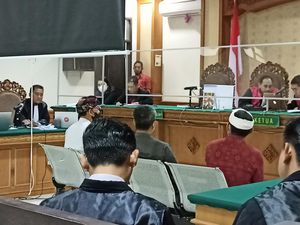 Anggota DPRD Tabanan Ungkap Uang Suap DID dengan Istilah Peluru Anggota DPRD Tabanan Ungkap Uang Suap DID dengan Istilah Peluru