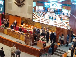 Wakil Ketua Banggar DPR Tumbang Usai Serahkan Berkas ke Puan