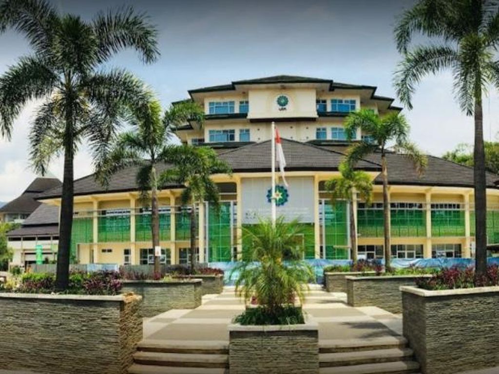10 PTKIN Terbaik Indonesia Versi Webometrics 2022 10 PTKIN Terbaik Indonesia Versi Webometrics 2022