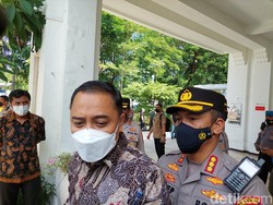 Pemkot Surabaya Bina Warga Khilafatul Muslimin-MBR yang Deklarasi Setia NKRI