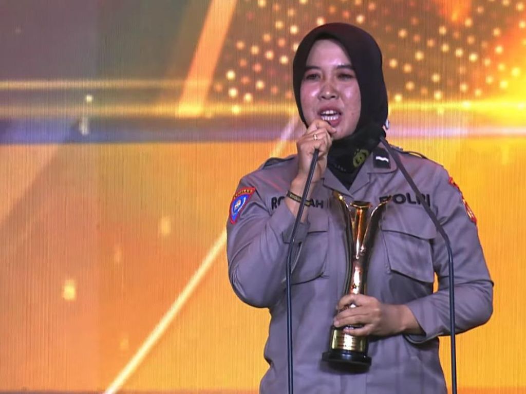 Aipda Rohimah, Polwan Kampung Peraih Penghargaan Hoegeng Awards 2022