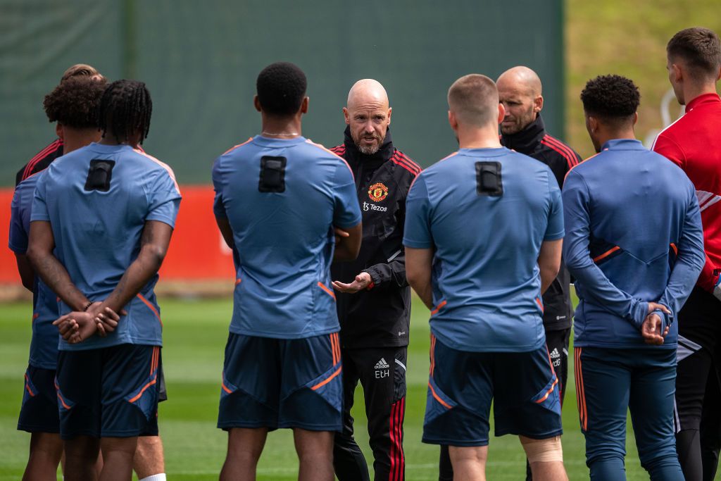MANCHESTER, ENGLAND - JUNE 27: (EXCLUSIVE COVERAGE)  Manager Erik ten Hag of Manchester United talks to players during a first team training session at Carrington Training Ground on June 27, 2022 in Manchester, England. (Photo by Ash Donelon/Manchester United via Getty Images)