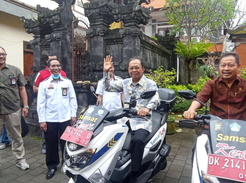 3 Bulan Pemutihan Denda Pajak Kendaraan, Pemprov Bali Raup Rp 153 M 3 Bulan Pemutihan Denda Pajak Kendaraan, Pemprov Bali Raup Rp 153 M