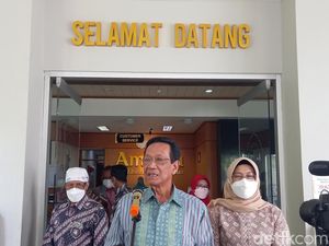 Sesalkan Bentrok Suporter di Sleman, Sultan HB X: Jogja-Solo Tak Ada Persoalan Sesalkan Bentrok Suporter di Sleman, Sultan HB X: Jogja-Solo Tak Ada Persoalan