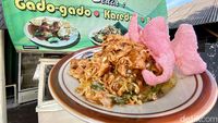 Gado-gado Portal Bu Mar, Langganan Chicco Jerikho yang Gurih Mantap!