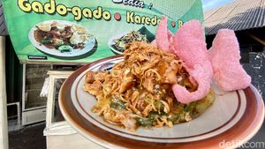Gado-gado Portal Bu Mar, Langganan Chicco Jerikho yang Gurih Mantap!