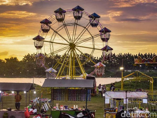 Ikon Baru Lamongan itu Bernama Taman Mahoni Kendalfornia