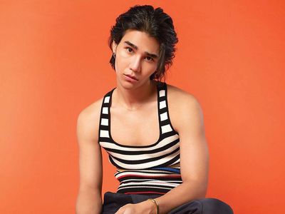 Pesona Jeff Satur Sang Bintang Thailand Idola Gen Z