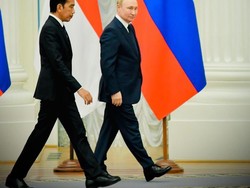 Putin dan Jokowi Bahas Rencana Buka Penerbangan Moskow-Bali