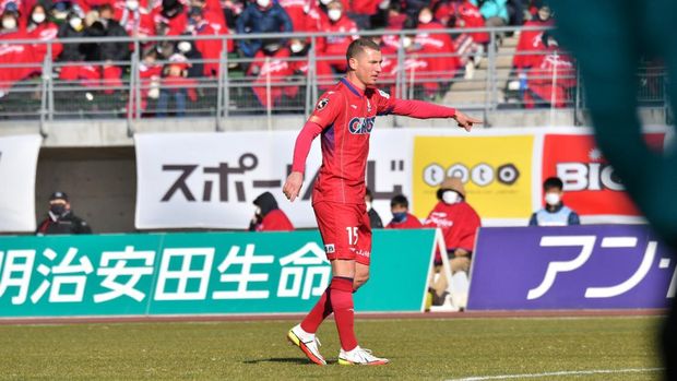 Penggawa Timnas Australia, Mitchell Duke, tampil di Liga Jepang bersama Fagiano Okayama.