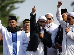 PA 212: Holywings Nistakan Agama, Bikin Muak!