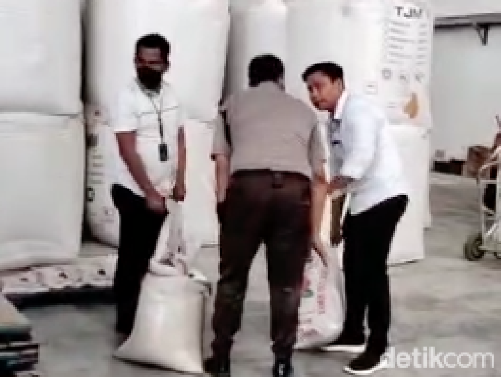 Dituding Diambil Penyidik Polda, Beras Ini Ternyata Tak Terdaftar Dituding Diambil Penyidik Polda, Beras Ini Ternyata Tak Terdaftar