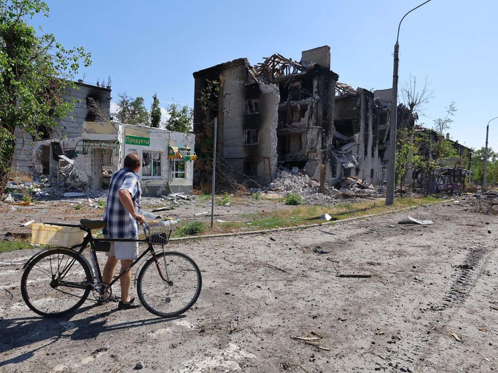 Rudal Ukraina Hantam Wilayah Luhansk, 1 Orang Tewas