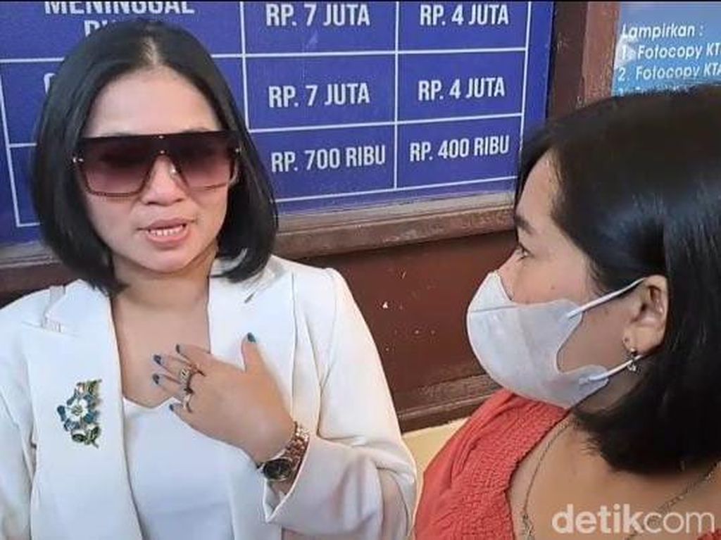 Wajah Tiara Marleen Sembab, Mediasi Gagal dengan Mertua Vanessa Angel Wajah Tiara Marleen Sembab, Mediasi Gagal dengan Mertua Vanessa Angel