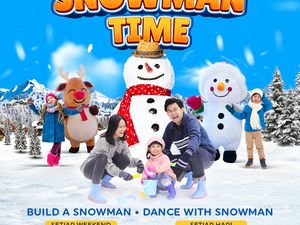 Liburan Sekolah, Waktunya Main Boneka Salju di Trans Snow World Bekasi Liburan Sekolah, Waktunya Main Boneka Salju di Trans Snow World Bekasi