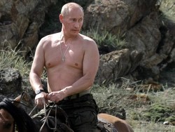 Foto Telanjang Dada Diolok, Putin Ngegas Ungkit Kebugaran Fisik Para Bos G7