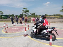 Ujian Praktik SIM C Tak Lagi Mengitari Angka 8, Ini Gantinya