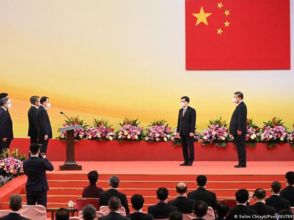 Xi Jinping: Demokrasi Sejati Hong Kong Dimulai Usai Pengalihan Kedaulatan