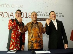 Tjahjo Kumolo di Mata Bamsoet: Almarhum Punya Keberanian Luar Biasa