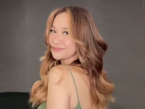 7 Potret Cantik Bunga Citra Lestari Pamer Rambut Baru 7 Potret Cantik Bunga Citra Lestari Pamer Rambut Baru