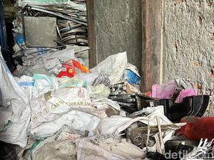 Sederet Fakta Bisnis Rongsokan Surabaya yang Hasilnya Miliaran Sederet Fakta Bisnis Rongsokan Surabaya yang Hasilnya Miliaran