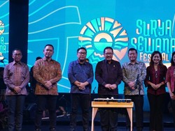 Cok Ace Buka Surya Sewana Festival di Sanur, Libatkan 2.500 Seniman