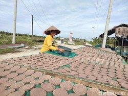 Belacan Desa Silo Baru Asahan, Diolah Manual dari Udang Terbaik