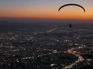 Sensasi Terbang di Atas Keindahan Kota Sulaymaniyah, Irak