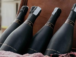 Sstt.. Hotel di Bali Ini Luncurkan Merk Wine Lokal Buatan Sendiri