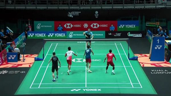 Meme Kocak, Axelsen Harus Dikeroyok Ginting Cs Biar Kalah